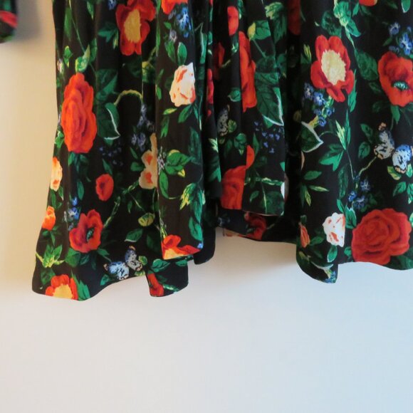 BY ANTHROPOLOGIE Lacy V-Neck Mini Dress Floral Dark Romantic Lace Size US 4 NWT - Picture 10 of 16